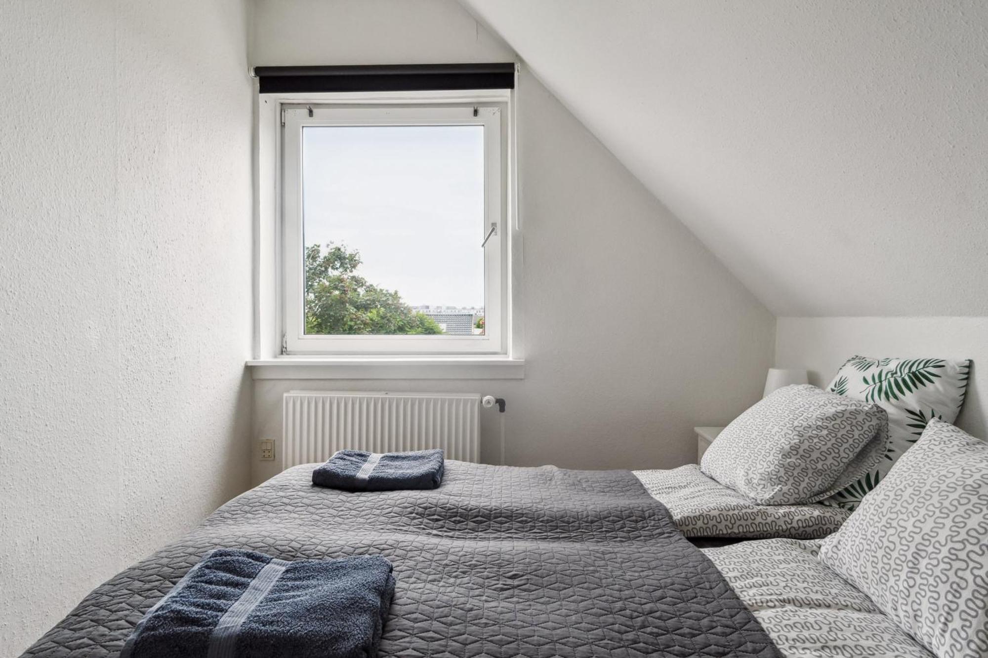 Lovely Top Floor Apart Copenhagen Near Airport, Metro And The Beach Copenhaga Exterior foto