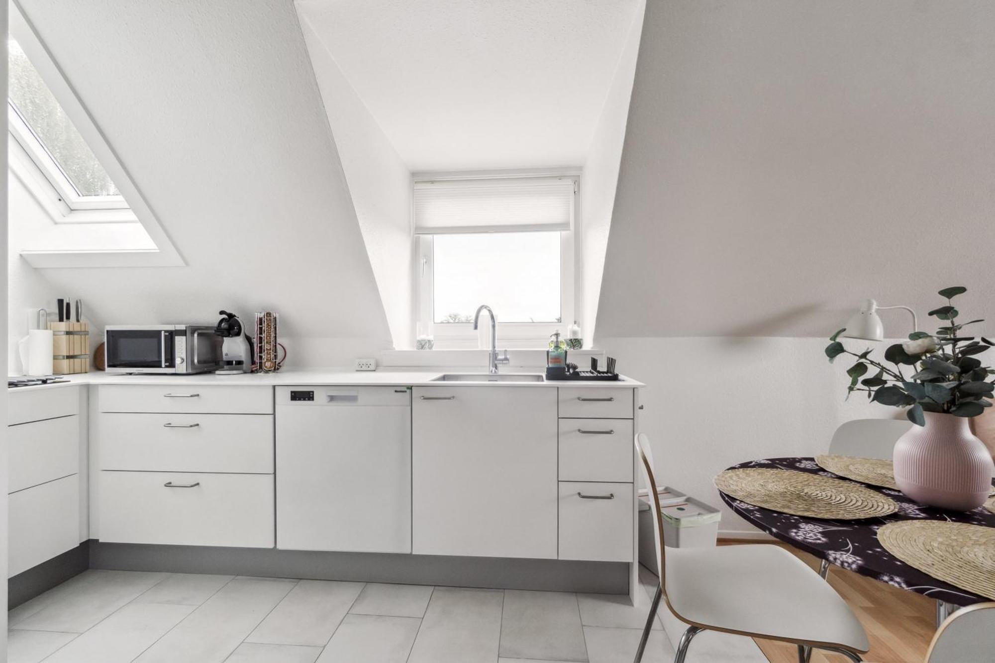Lovely Top Floor Apart Copenhagen Near Airport, Metro And The Beach Copenhaga Exterior foto